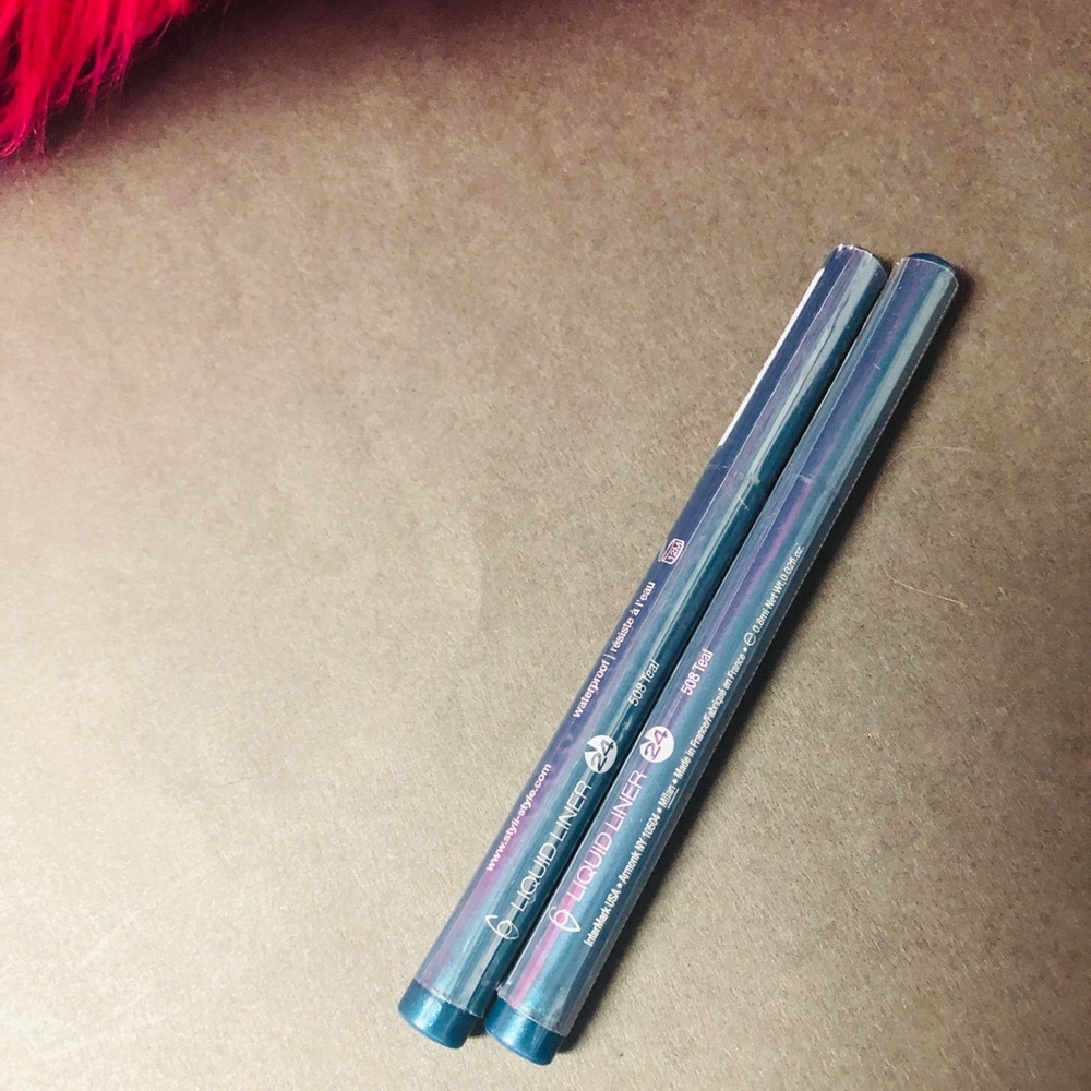 Liquid eyeliner (teal) limited edition (2pk)